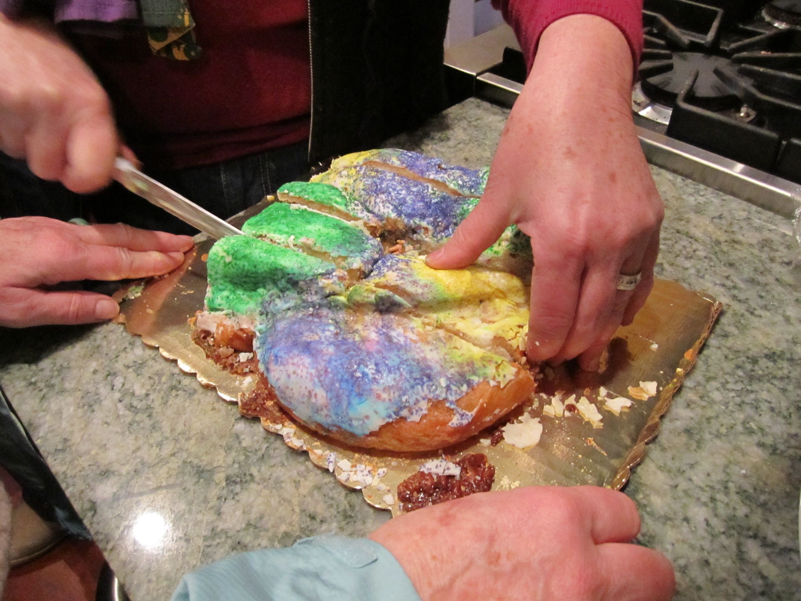Where To Get King Cake In Portland On Fat Tuesday Where To Get King Cake In Portland On Fat Tuesday